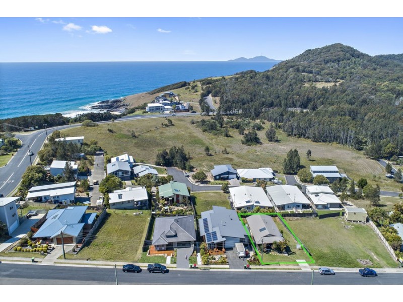 13 Hill Street, Scotts Head NSW 2447