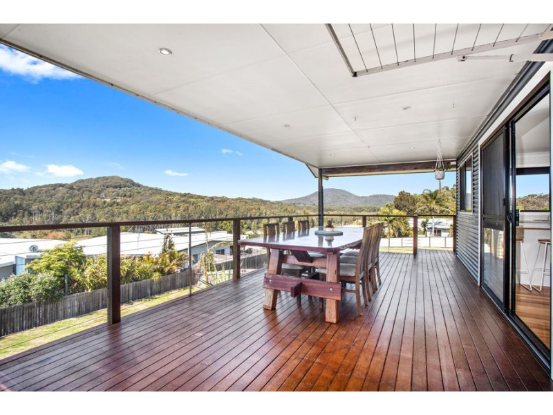 13 Hill Street, Scotts Head NSW 2447