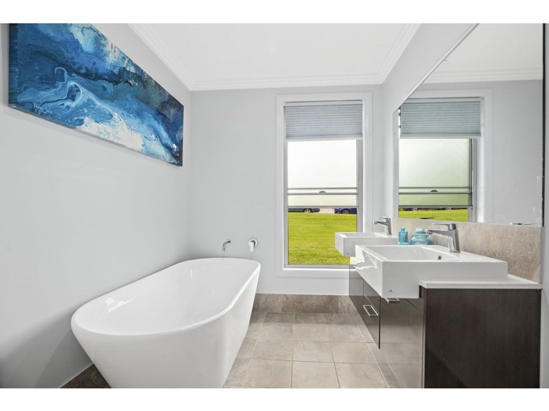 24 Charles Place, Nambucca Heads NSW 2448