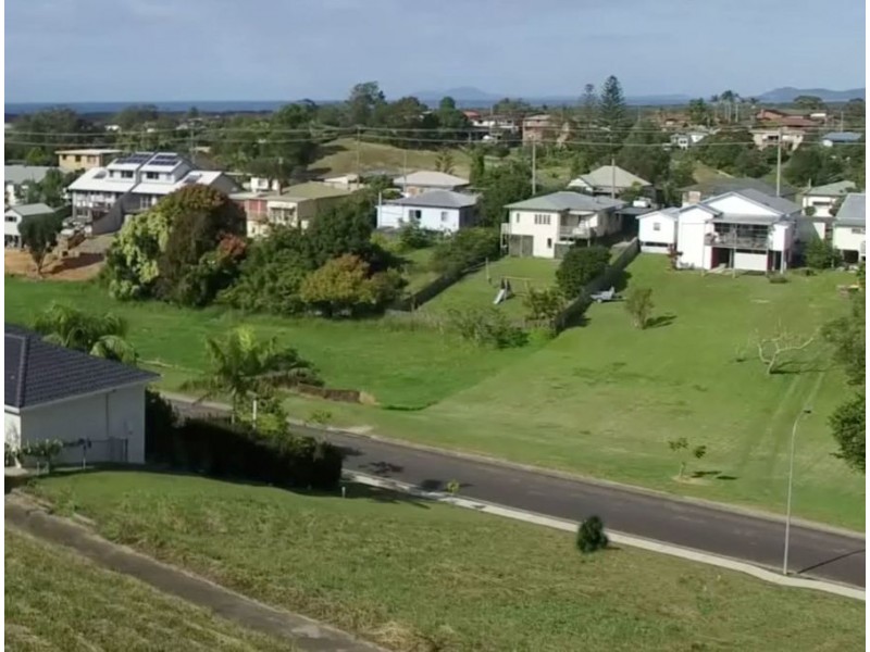 30 Glen Sheather Drive, Nambucca Heads NSW 2448