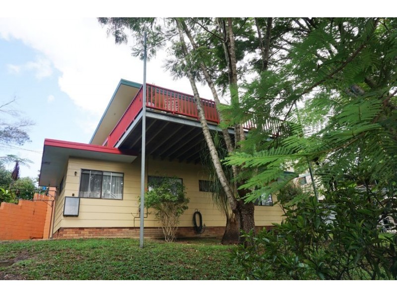2 Taylors Arm Road, Macksville NSW 2447