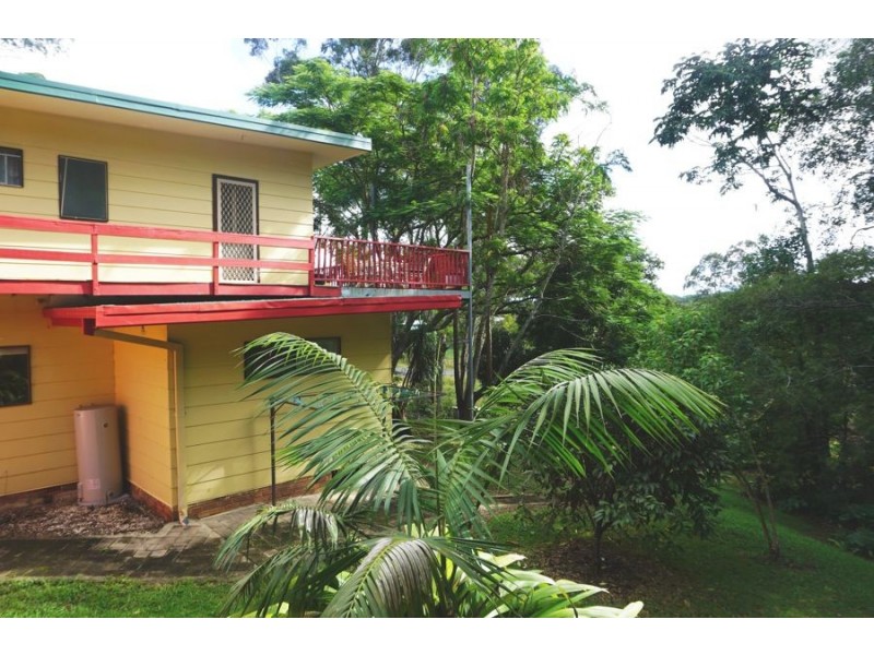 2 Taylors Arm Road, Macksville NSW 2447