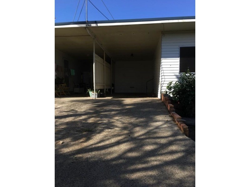 1/4 Laverty Crescent, Scotts Head NSW 2447