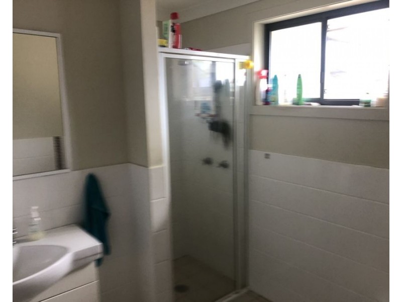 1b Sandpiper Drive, Scotts Head NSW 2447