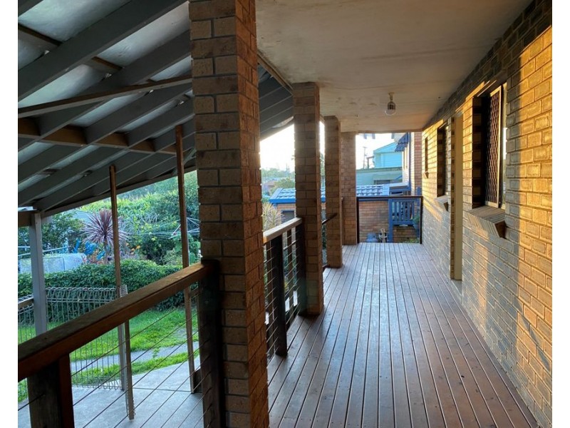 2/11 Gloucester Street, Scotts Head NSW 2447