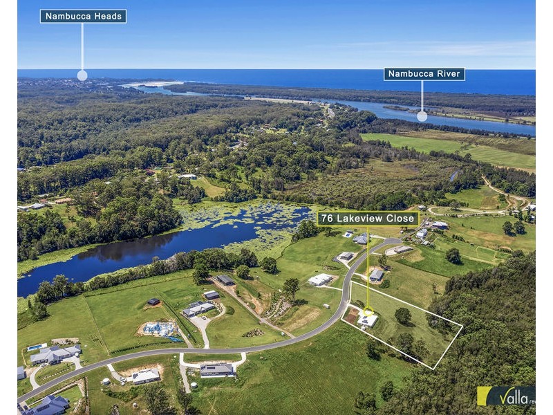 76 LAKEVIEW CLOSE, North Macksville NSW 2447