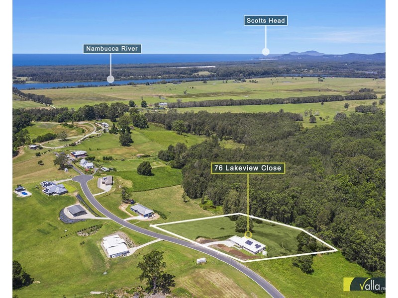 76 LAKEVIEW CLOSE, North Macksville NSW 2447