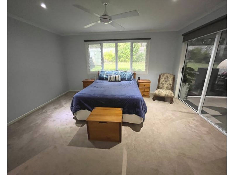21 Sandpiper Drive, Scotts Head NSW 2447