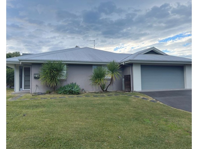 1 TATTERSALL PLACE, Scotts Head NSW 2447