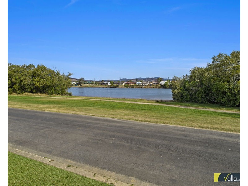 38 BELLEVUE DRIVE, North Macksville NSW 2447