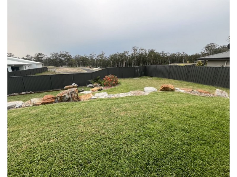 8 Seaforth Drive, Valla Beach NSW 2448