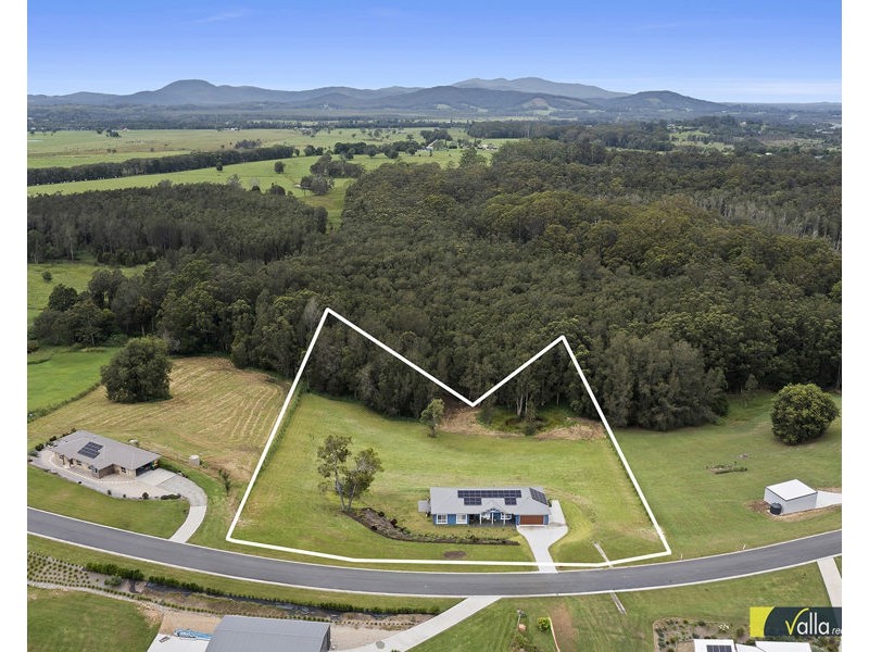 86 LAKEVIEW CLOSE, North Macksville NSW 2447