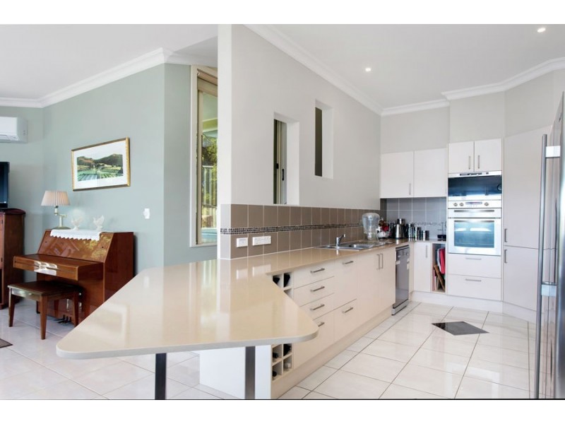 13 Edgewater Drive, Nambucca Heads NSW 2448