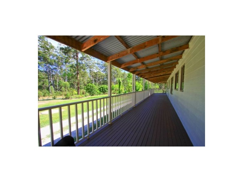 Valla NSW 2448