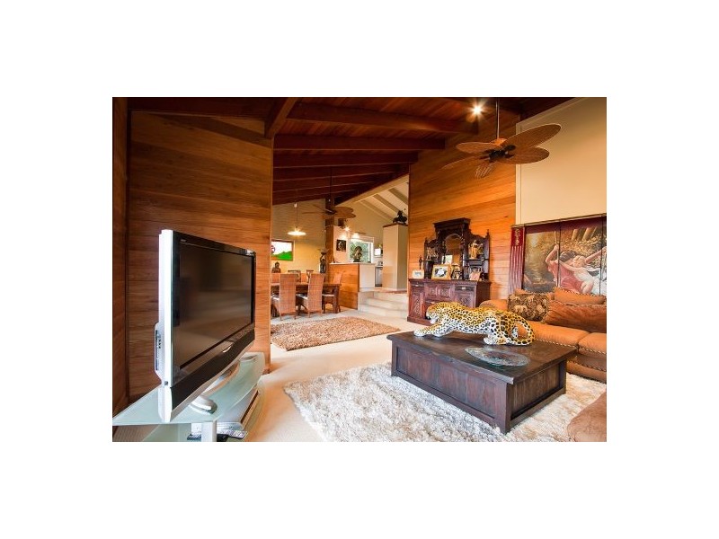 17 Vista Way, Scotts Head NSW 2447