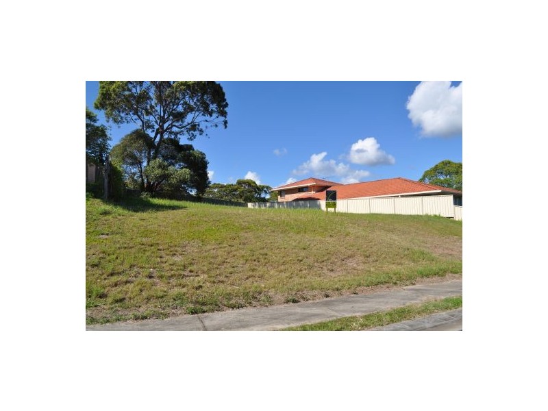 13 River Oak Crescent, Scotts Head NSW 2447