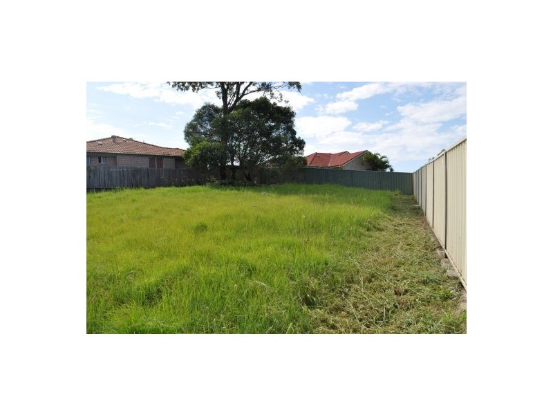 13 River Oak Crescent, Scotts Head NSW 2447