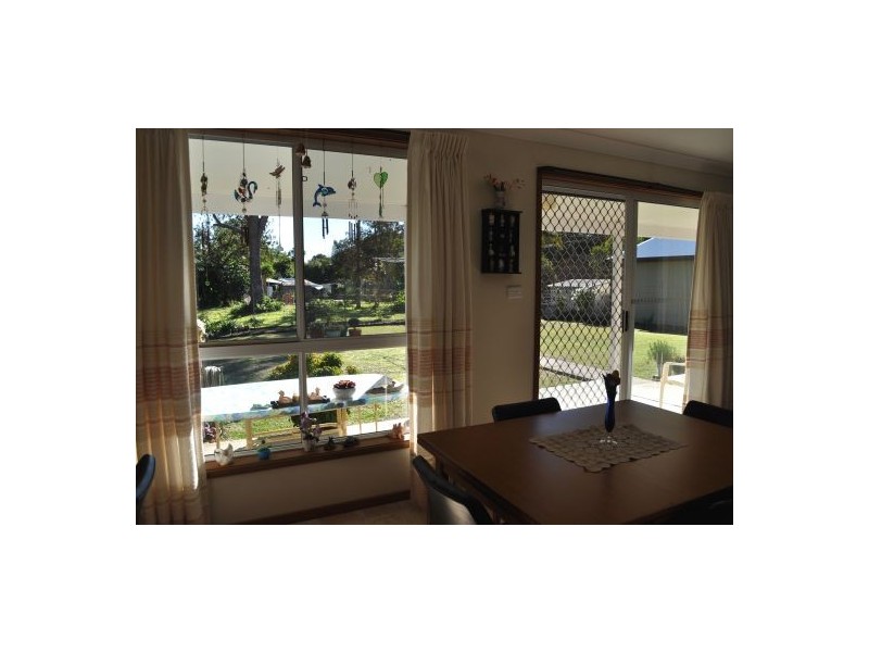 2 Seventeenth Avenue, Stuarts Point NSW 2441