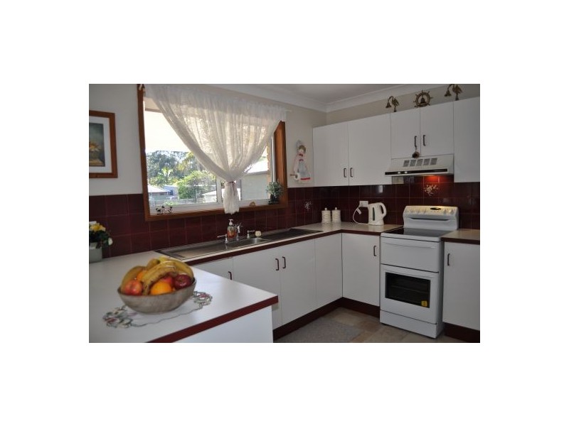 2 Seventeenth Avenue, Stuarts Point NSW 2441