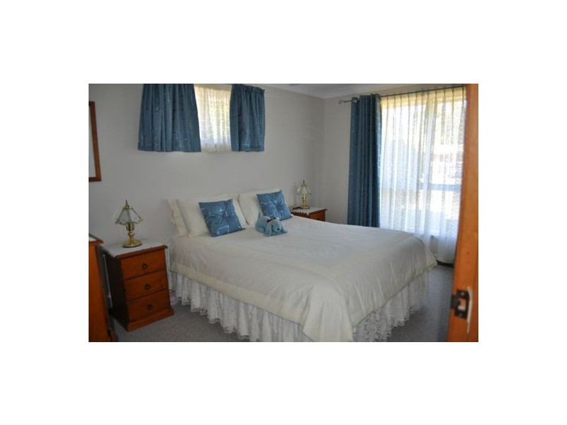 2 Seventeenth Avenue, Stuarts Point NSW 2441