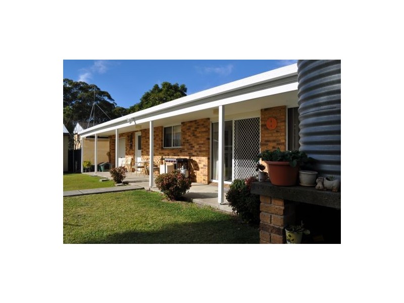 2 Seventeenth Avenue, Stuarts Point NSW 2441