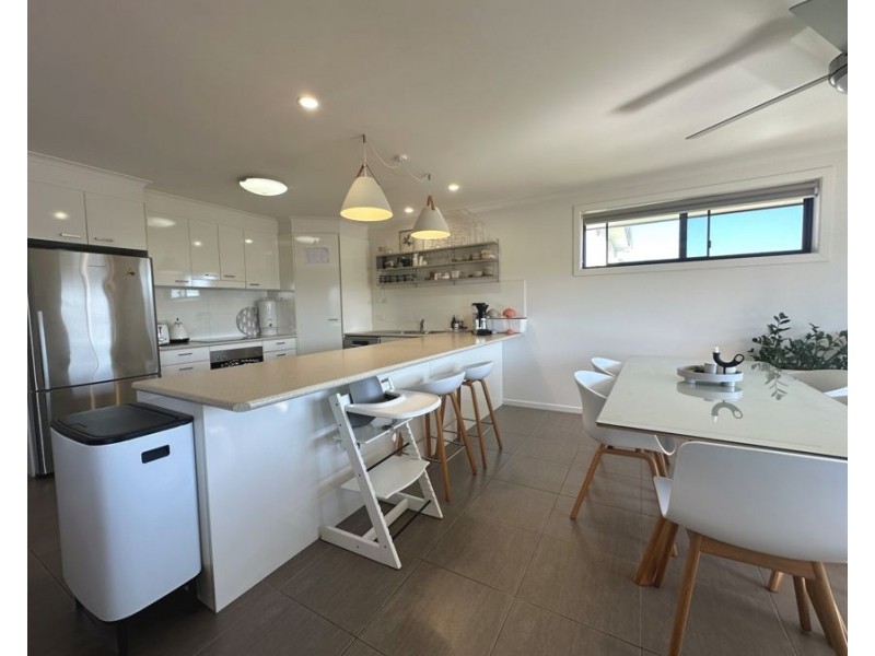 102a Ocean View Drive, Valla Beach NSW 2448