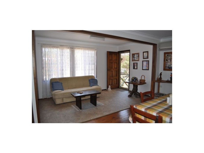 18 Ninth Avenue, Stuarts Point NSW 2441