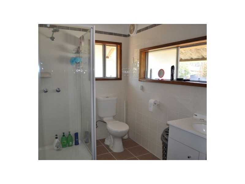 18 Ninth Avenue, Stuarts Point NSW 2441