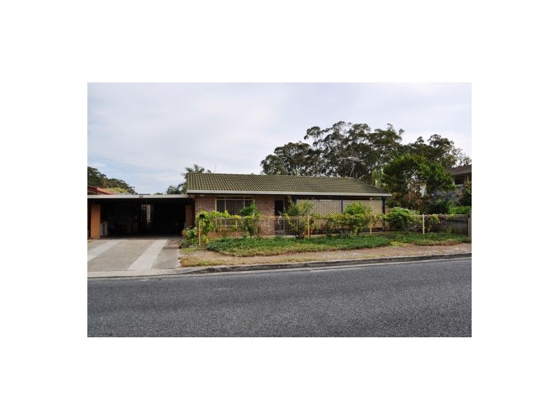 62 Marine Parade, Stuarts Point NSW 2441