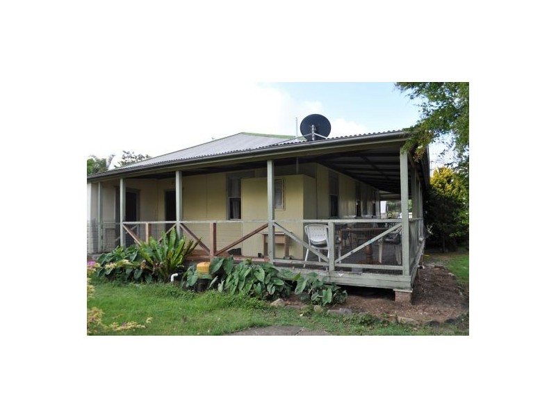 1 First Avenue, Stuarts Point NSW 2441