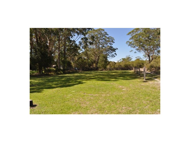 73 Ocean Avenue, Stuarts Point NSW 2441