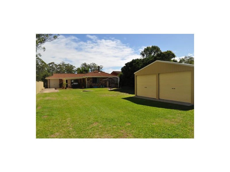 73 Ocean Avenue, Stuarts Point NSW 2441