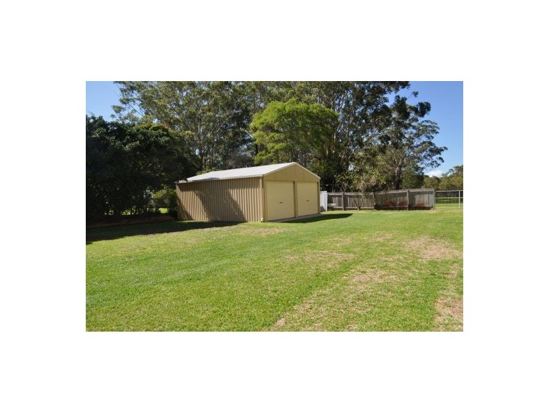 73 Ocean Avenue, Stuarts Point NSW 2441