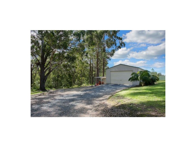 33 Auld Close, Valla NSW 2448