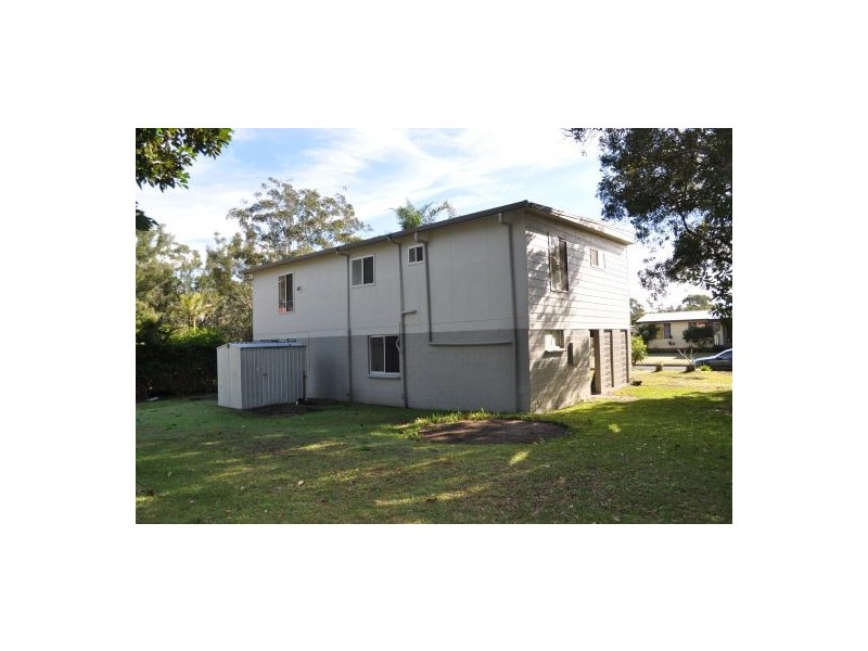 5 Fifteenth Avenue, Stuarts Point NSW 2441