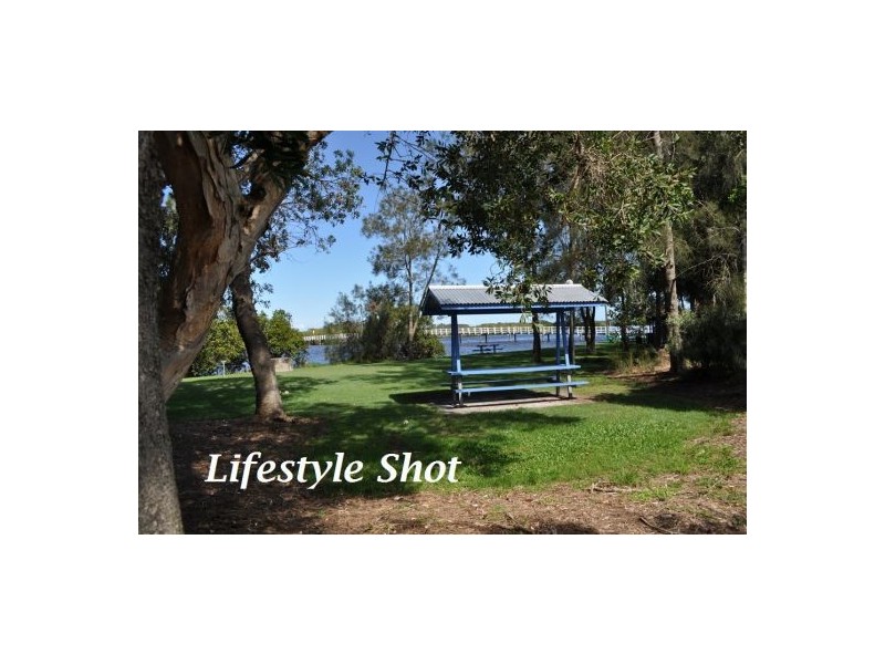 5 Fifteenth Avenue, Stuarts Point NSW 2441