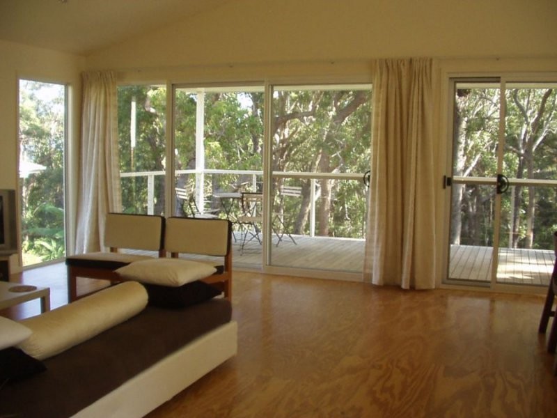 12 Dolphin Place, Valla Beach NSW 2448
