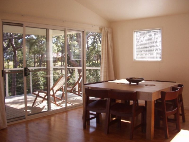 12 Dolphin Place, Valla Beach NSW 2448