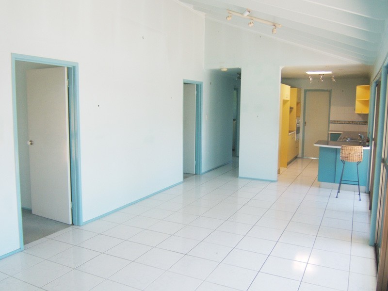 Minyama QLD 4575