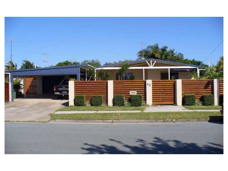 Warana QLD 4575