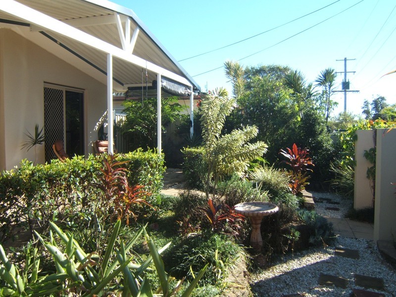 Warana QLD 4575