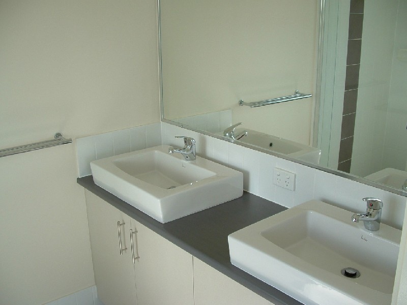 47 The Decks, Wurtulla QLD 4575