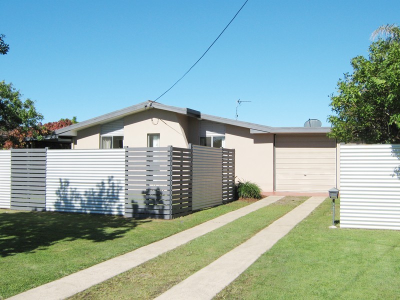 6 Palkana Drive, Warana QLD 4575