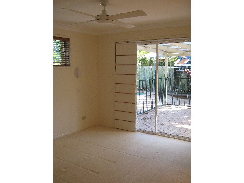 6 Driftwood Court, Bokarina QLD 4575