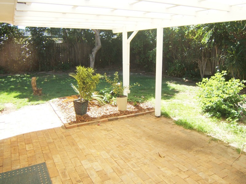 Warana QLD 4575