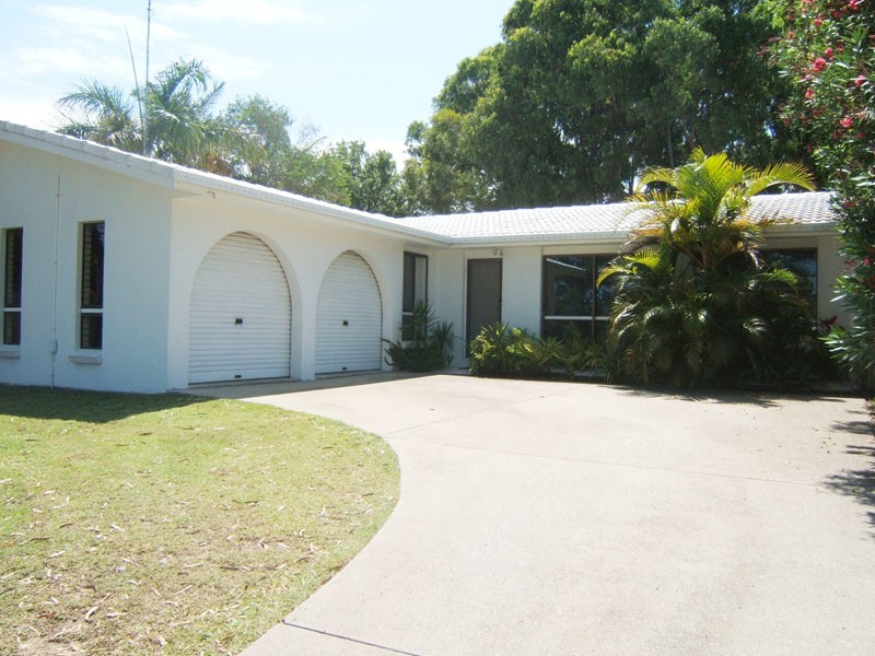 24 Balemo Street, Minyama QLD 4575