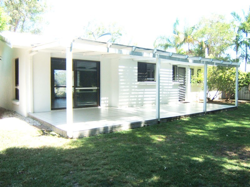 24 Balemo Street, Minyama QLD 4575