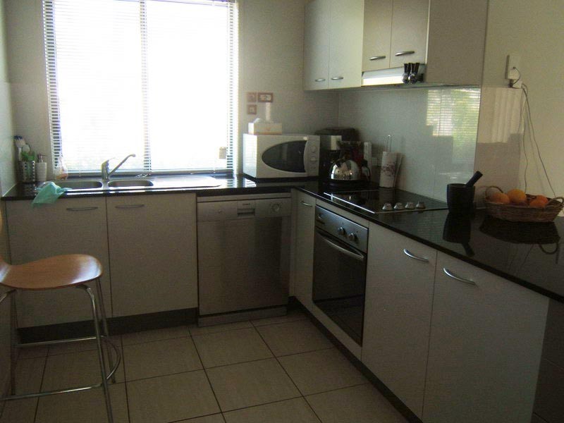 2 Flores St, Kawana Island QLD 4575