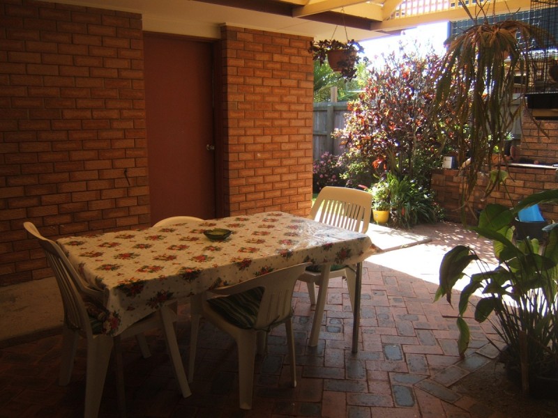 80 Oceanic, Warana QLD 4575