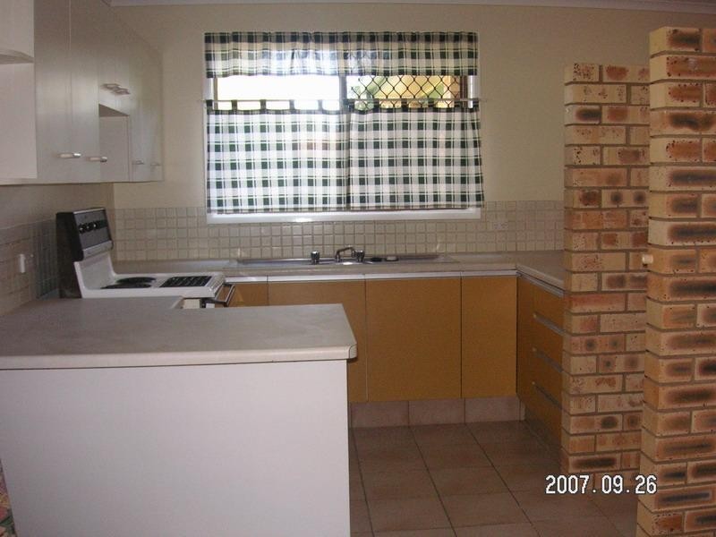 2/9 Mallawa Street, Buddina QLD 4575